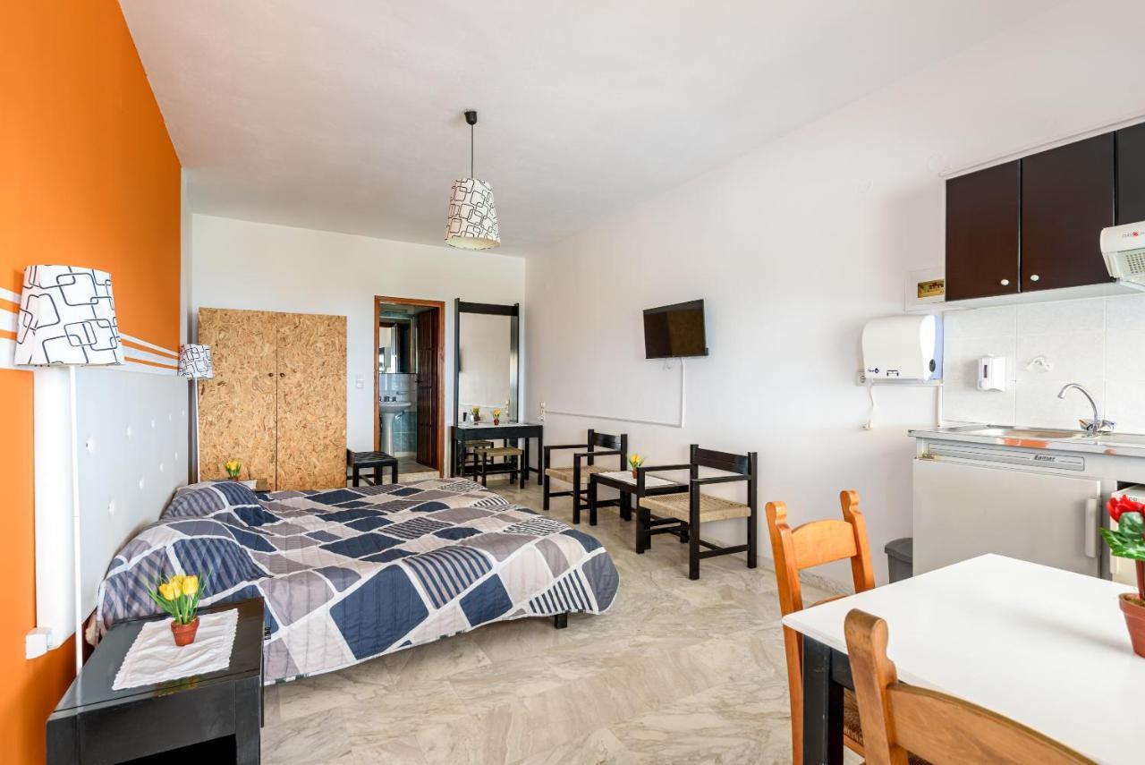 Angela Apartments New Listing Марати Екстериор снимка